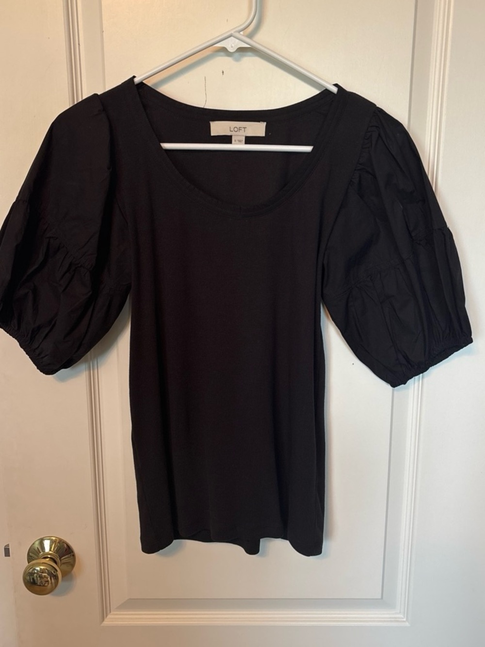 LOFT Black Scoop Neck Puff Sleeve Top